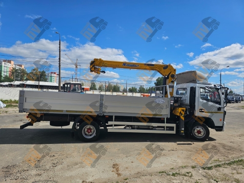Бортовой с КМУ DongFeng C80L