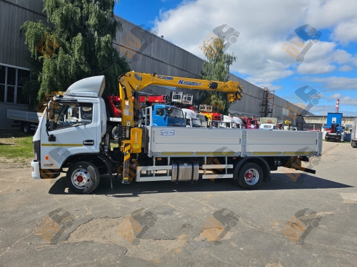 Бортовой с КМУ DongFeng C80L