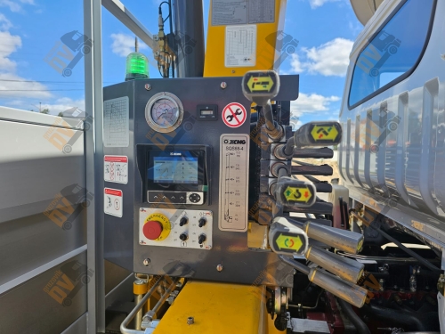 Бортовой с КМУ DongFeng C80L