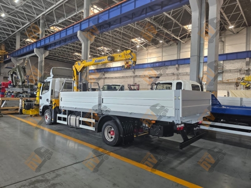 Бортовой с КМУ DongFeng C80L