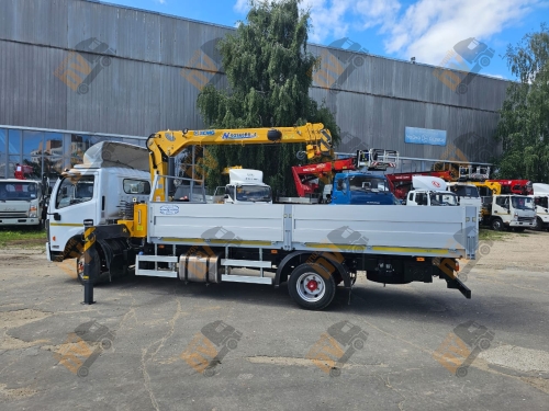 Бортовой с КМУ DongFeng C80L