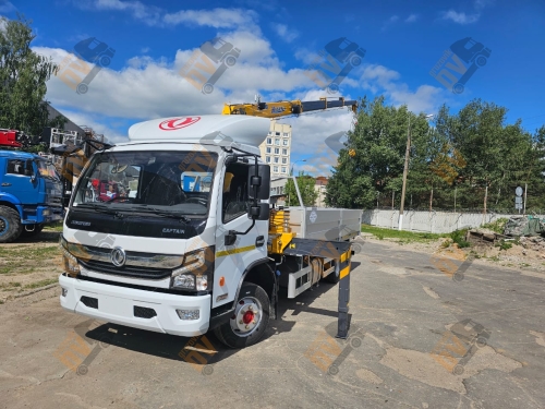 Бортовой с КМУ DongFeng C80L