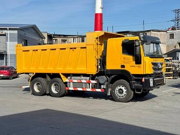 Самосвал HONGYAN 6х4