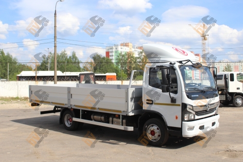 Бортовой грузовик DongFeng Z80L