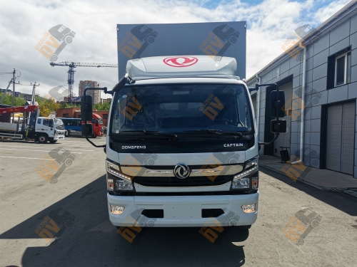 Шторный грузовик DongFeng C120L