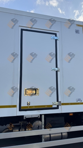 Изотермический фургон DongFeng C180LA