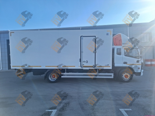 Промтоварный фургон DongFeng C120N
