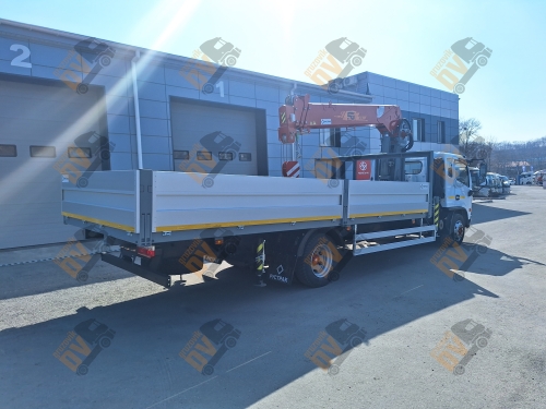 Бортовой с КМУ DongFeng C120L