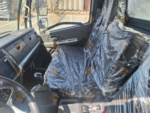 Промтоварный фургон DongFeng C80N